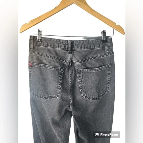 BDG Mom High Rise Jeans - Picture 5 of 6